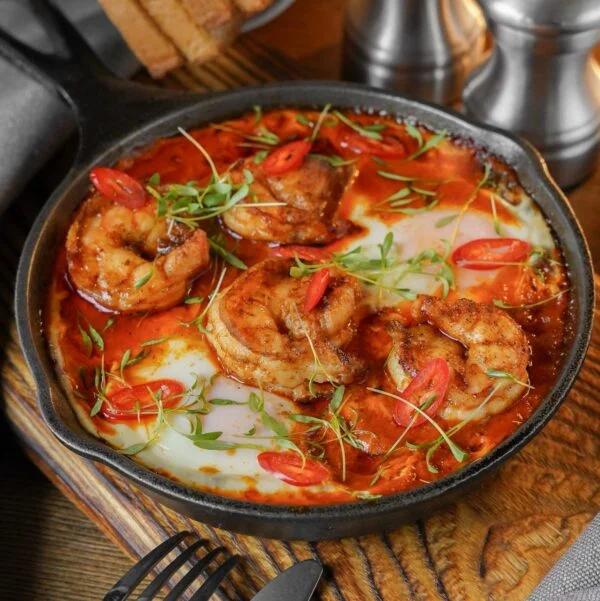 ШАКШУКА ТОМ ЯМ З КРЕВЕТКАМИ