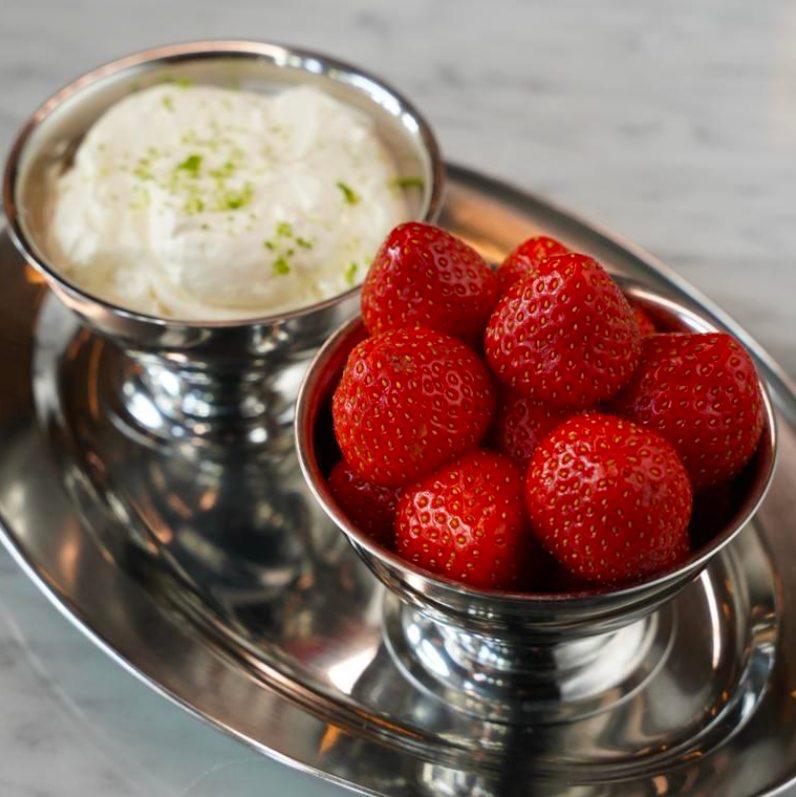 ПОЛУНИЦЯ З ВЕРШКАМИ