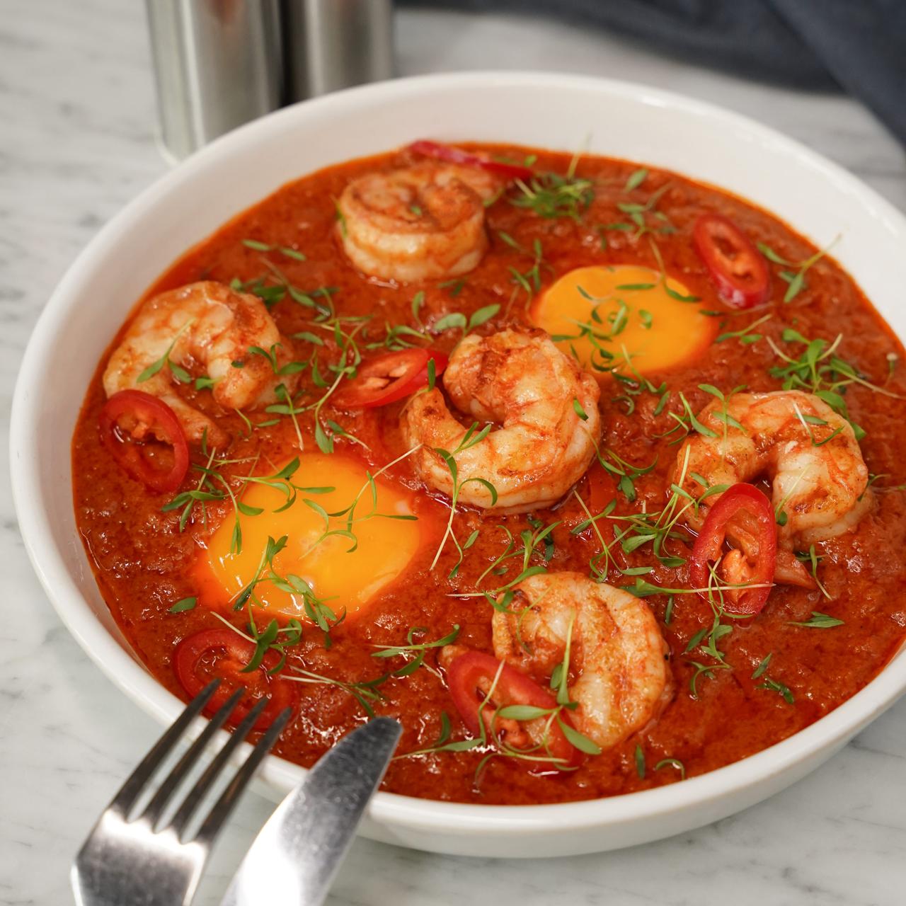 Шакшука том ям з креветками
